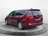 Used 2022 Chrysler Voyager LX image 3