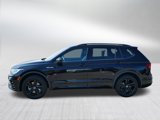 Certified 2024 Volkswagen Tiguan SE R-Line image 4