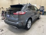 Used 2022 Ford Edge Titanium image 4
