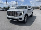 Used 2025 GMC Yukon Denali w/ Denali Reserve Package image 3