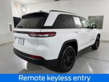 Used 2024 Jeep Grand Cherokee Altitude image 5