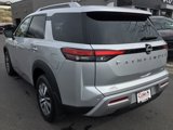 New 2025 Nissan Pathfinder SL image 4