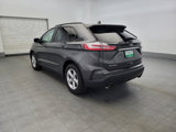 Used 2020 Ford Edge SE image 5