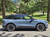 New 2025 Lincoln Nautilus Reserve image 2