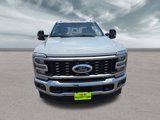 New 2025 Ford F350 Platinum image 2