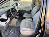 Used 2020 Toyota Sienna XLE w/ XLE Navigation Package image 6