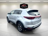 Used 2021 Kia Sportage LX image 3
