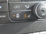 Used 2014 Chrysler Town & Country Touring-L w/ Driver Convenience Group image 5
