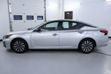 Used 2024 Nissan Altima 2.5 SV image 4