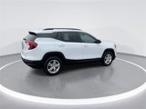Certified 2024 GMC Terrain SLE w/ Driver Convenience Package image 4