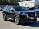 New 2025 Nissan Pathfinder SL w/ SL Premium Package image 2