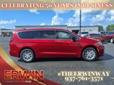 New 2026 Chrysler Pacifica Select image 2
