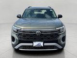 New 2025 Volkswagen Atlas Peak Edition SE image 2