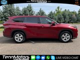 Used 2021 Toyota Highlander LE image 3