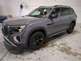 New 2025 Volkswagen Atlas Peak Edition SE image 3