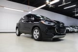 Used 2020 Chevrolet Trax LT w/ LT Convenience Package image 2