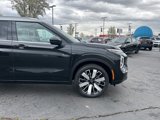 New 2025 Mitsubishi Outlander AWD image 4