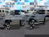 New 2025 Honda Pilot Touring image 2