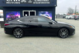 Used 2023 Lexus ES 300h w/ Premium Package image 4