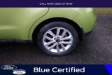 Used 2017 Kia Soul + image 6