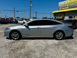 Used 2021 Toyota Avalon XLE image 2