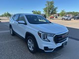 Used 2024 GMC Terrain SLE image 3