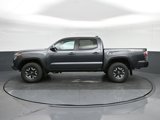 Used 2022 Toyota Tacoma TRD Off-Road image 4