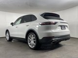 Certified 2022 Porsche Cayenne image 3