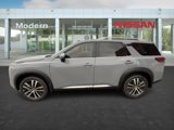 New 2025 Nissan Pathfinder Platinum image 5