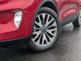 Used 2020 Ford Escape Titanium image 5