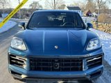 Used 2024 Porsche Cayenne S w/ Premium Package image 4