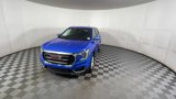 Used 2024 GMC Terrain SLE image 3