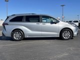 Used 2022 Toyota Sienna LE image 4