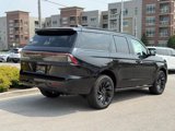 New 2025 Lincoln Navigator Reserve w/ Jet Appearance Package image 3