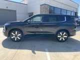 New 2025 Mitsubishi Outlander SE image 4
