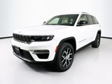 Used 2024 Jeep Grand Cherokee Limited image 3