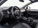 Used 2024 Porsche Macan image 4