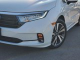 Used 2024 Honda Odyssey Touring image 3