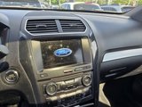 Used 2017 Ford Explorer XLT w/ Equipment Group 202A image 6