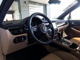 Used 2025 Porsche Macan image 4
