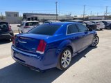 Used 2021 Chrysler 300 Touring w/ Chrome Appearance Package image 4