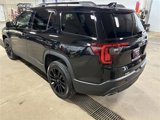 Used 2023 GMC Acadia SLE w/ Driver Convenience Package image 4