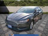 Used 2017 Ford Fusion SE image 3