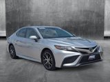 Used 2023 Toyota Camry SE image 3