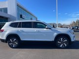 New 2025 Volkswagen Atlas SEL image 2