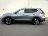 Used 2019 Nissan Rogue SL w/ Premium Package image 4