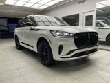 New 2025 Lincoln Aviator Reserve w/ Luxury Package image 3