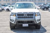 Used 2025 Nissan Frontier SV image 2