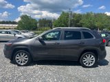 Used 2016 Jeep Cherokee Limited image 2