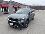 Used 2022 Volkswagen Taos SE image 4